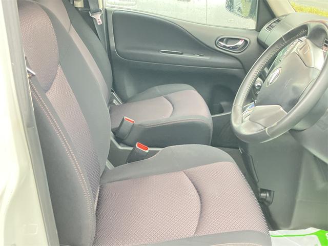 セレナ ハイウェイスター　４ＷＤ　バックカメラ　ナビ　オートクルーズコントロール　両側電動スライドドア　スマートキー　電動格納ミラー　３列シート　ＣＶＴ　アルミホイール　ＣＤ　ＤＶＤ再生　ミュージックプレイヤー接続可（24枚目）