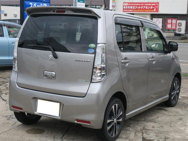 ワゴンＲ ２０周年記念車　４ＷＤ　バックカメラ　ナビ　ＴＶ　衝突被害軽減システム　ＨＩＤ　スマートキー　アイドリングストップ　電動格納ミラー　シートヒーター　ベンチシート　ＣＶＴ　盗難防止システム　ＡＢＳ　ＥＳＣ　ＵＳＢ（15枚目）