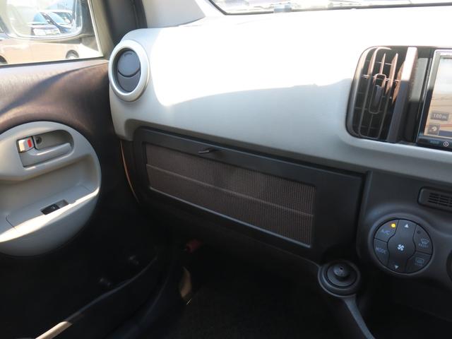 パッソ プラスハナ　４ＷＤ　ナビ　キーレスエントリー　電動格納ミラー　ＣＶＴ　衝突安全ボディ　ベンチシート　ＡＢＳ　ＣＤ　ＤＶＤ再生　エアコン　パワーステアリング　パワーウィンドウ（8枚目）
