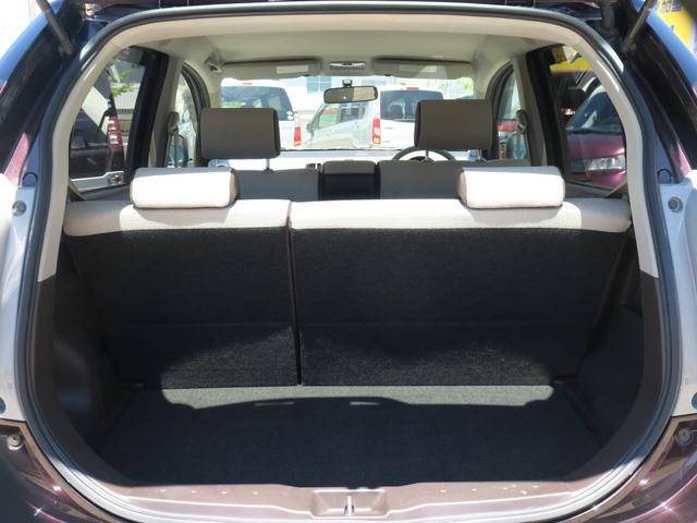 パッソ プラスハナ　４ＷＤ　ナビ　キーレスエントリー　電動格納ミラー　ＣＶＴ　衝突安全ボディ　ベンチシート　ＡＢＳ　ＣＤ　ＤＶＤ再生　エアコン　パワーステアリング　パワーウィンドウ（19枚目）