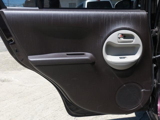 パッソ プラスハナ　４ＷＤ　ナビ　キーレスエントリー　電動格納ミラー　ＣＶＴ　衝突安全ボディ　ベンチシート　ＡＢＳ　ＣＤ　ＤＶＤ再生　エアコン　パワーステアリング　パワーウィンドウ（27枚目）