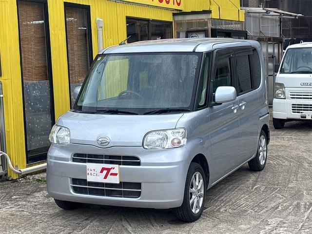 タント Ｌ　４ＷＤ　スライドドア　ナビ　ＴＶ　キーレスエントリー　アイドリングストップ　ベンチシート　ＣＶＴ　盗難防止システム　ＡＢＳ　ＣＤ　ＤＶＤ再生　ＵＳＢ　ミュージックプレイヤー接続可　Ｂｌｕｅｔｏｏｔｈ（12枚目）