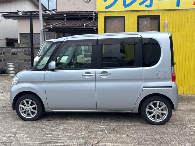 タント Ｌ　４ＷＤ　スライドドア　ナビ　ＴＶ　キーレスエントリー　アイドリングストップ　ベンチシート　ＣＶＴ　盗難防止システム　ＡＢＳ　ＣＤ　ＤＶＤ再生　ＵＳＢ　ミュージックプレイヤー接続可　Ｂｌｕｅｔｏｏｔｈ（16枚目）