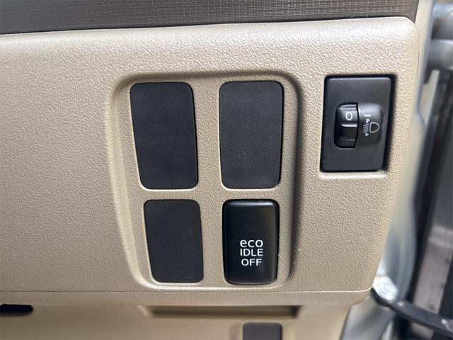 タント Ｌ　４ＷＤ　スライドドア　ナビ　ＴＶ　キーレスエントリー　アイドリングストップ　ベンチシート　ＣＶＴ　盗難防止システム　ＡＢＳ　ＣＤ　ＤＶＤ再生　ＵＳＢ　ミュージックプレイヤー接続可　Ｂｌｕｅｔｏｏｔｈ（27枚目）