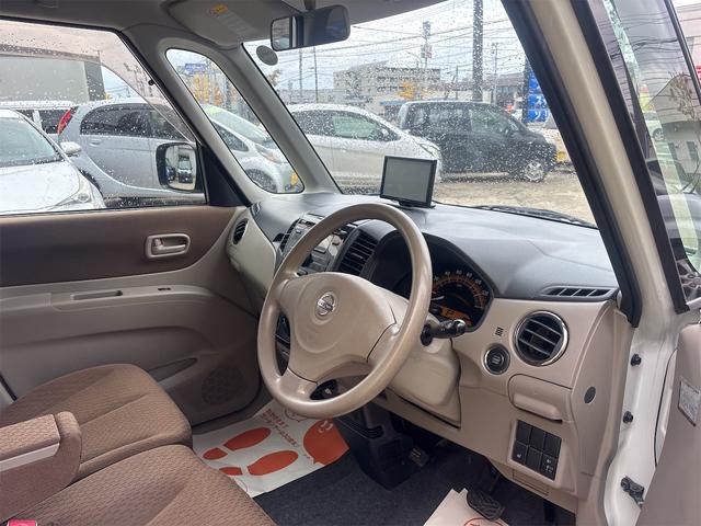 ルークス E 4WD 両側スライドドア TV スマートキー シートヒーター ベンチシート CVT 盗難防止システム ABS アルミホイール 衝突安全ボディ エアコン パワーステアリング パワーウィンドウ(11枚目)