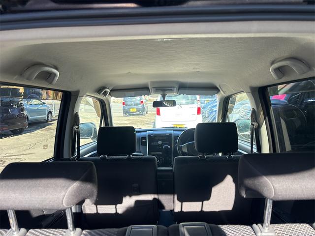 ワゴンＲスティングレー Ｘ　４ＷＤ　ＥＴＣ　ＨＩＤ　スマートキー　電動格納ミラー　シートヒーター　ベンチシート　ＣＶＴ　盗難防止システム　ＡＢＳ　ＣＤ　アルミホイール　衝突安全ボディ　エアコン　パワーステアリング（29枚目）
