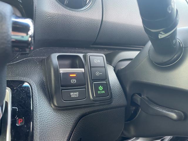 N-BOXカスタム L ワンオーナー 社外メモリーナビ ホンダセンシング レーダークルーズ 両側パワースライドドア ステアリングリモコン シートヒーター シートバックテーブル バックカメラ ドライブレコーダー LEDライト(7枚目)