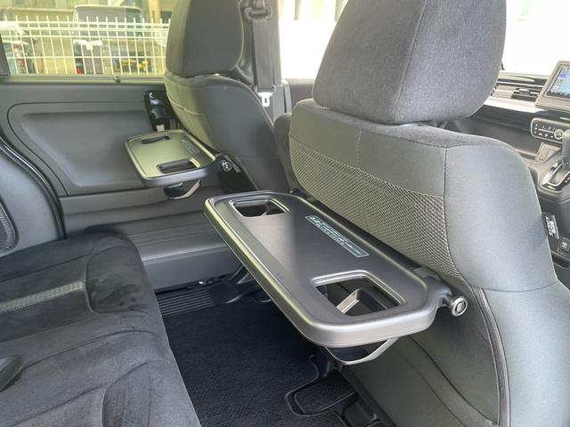 N-BOXカスタム L ワンオーナー 社外メモリーナビ ホンダセンシング レーダークルーズ 両側パワースライドドア ステアリングリモコン シートヒーター シートバックテーブル バックカメラ ドライブレコーダー LEDライト(17枚目)