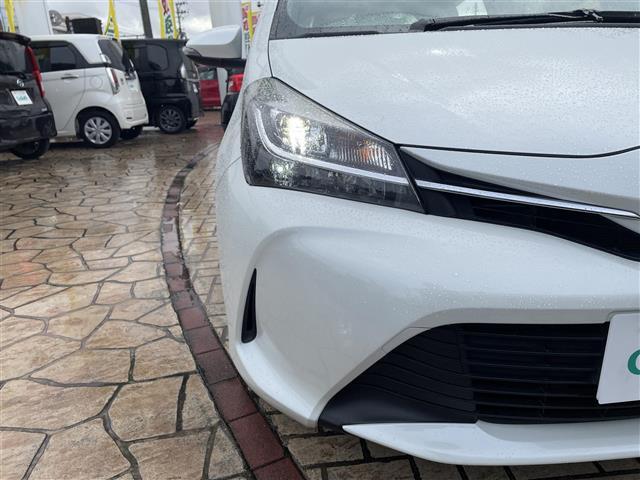 ヴィッツ １．３Ｆ　ＬＥＤエディション　４ＷＤ　純正メモリーナビ　純正エンジンスターター　バックカメラ　ビルトインＥＴＣ　ドライブレコーダー　オートライト　ＬＥＤライト　プッシュスタート　ドアバイザー　フロアマット（31枚目）