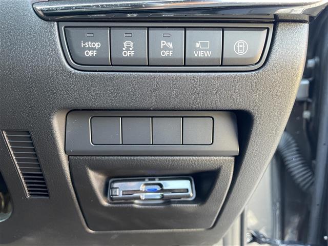 ＭＡＺＤＡ３ファストバック １５Ｓツーリング　ワンオーナー　純正メモリーナビ　３６０°セーフティパッケージ　レーダークルーズ　ヘッドアップディスプレイ　クリアランスソナー　ステアリングリモコン　ドライブレコーダー　オートライト　ＬＥＤライト（14枚目）