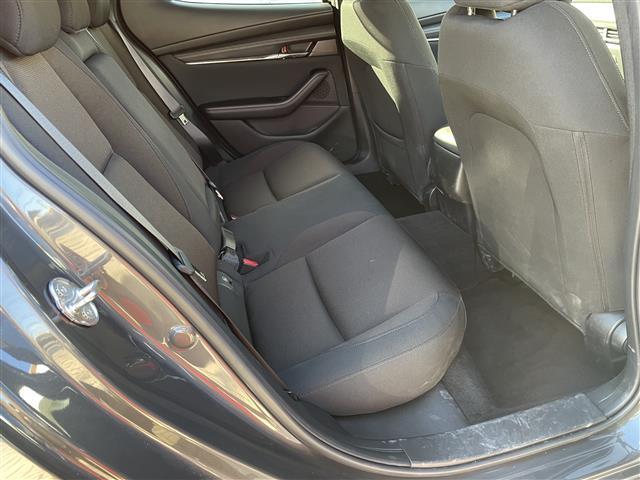 ＭＡＺＤＡ３ファストバック １５Ｓツーリング　ワンオーナー　純正メモリーナビ　３６０°セーフティパッケージ　レーダークルーズ　ヘッドアップディスプレイ　クリアランスソナー　ステアリングリモコン　ドライブレコーダー　オートライト　ＬＥＤライト（26枚目）