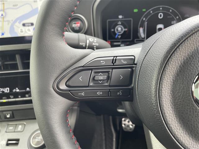 ＧＲヤリス ＲＺ　ハイパフォーマンス　ワンオーナー　ディスプレイオーディオ　ＪＢＬサウンドシステム　トヨタセーフティセンス　レーダークルーズコントロール　ブラインドスポットモニター　クリアランスソナー　ハーフレザーシート　シートヒーター（9枚目）