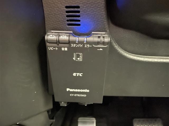 タンク Ｘ　Ｓ　純正メモリーナビ　社外１４インチＡＷ　片側パワースライドドア　スマートアシスト３　アイドリングストップ　コーナーセンサー　ステアリングリモコン　オートハイビーム　オートライト　バックカメラ　ＥＴＣ（12枚目）