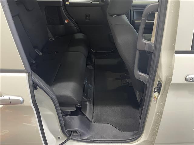 タンク Ｘ　Ｓ　純正メモリーナビ　社外１４インチＡＷ　片側パワースライドドア　スマートアシスト３　アイドリングストップ　コーナーセンサー　ステアリングリモコン　オートハイビーム　オートライト　バックカメラ　ＥＴＣ（22枚目）