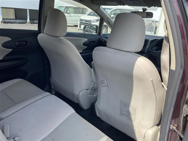 ウィッシュ 1.8X 純正SDナビ(AM/FM/BT) 3列シート ETC 電格ミラー HIDヘッドライト ABS 横滑り防止装置 盗難防止装置 純正フロアマッド 純正ドアバイザー スペアキー1本 カーテンエアバッグ(7枚目)