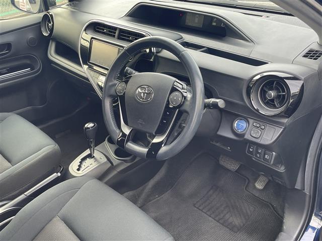 アクア Ｓスタイルブラック　純正ナビ　フルセグ　Ｂカメラ　レーンアシスト　クルーズコントロール（4枚目）