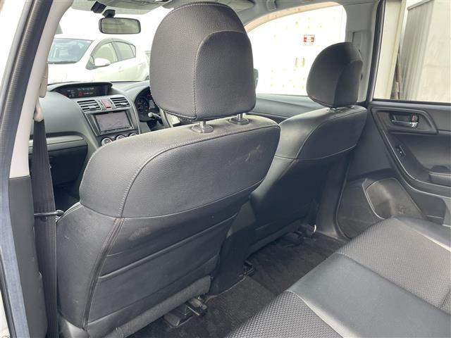 店頭在庫以外にも全国約４万台※の在庫から、ぴったりな１台をご提案します！※２０２３年１０月現在の在庫台数です。売約済の可能性があります。