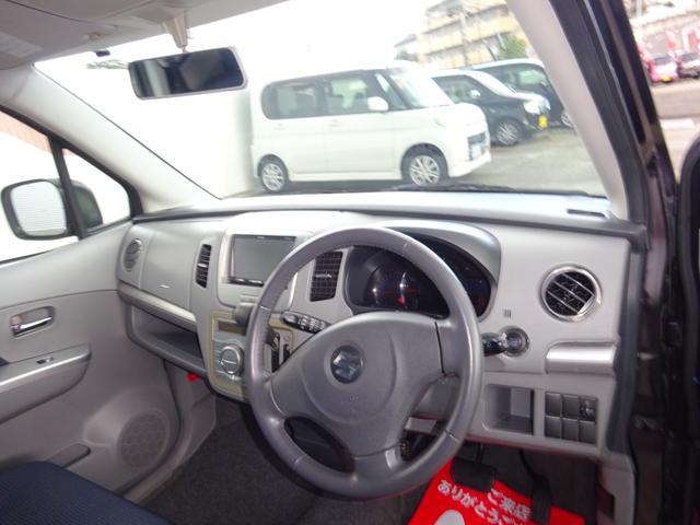 綺麗なインパネ周り