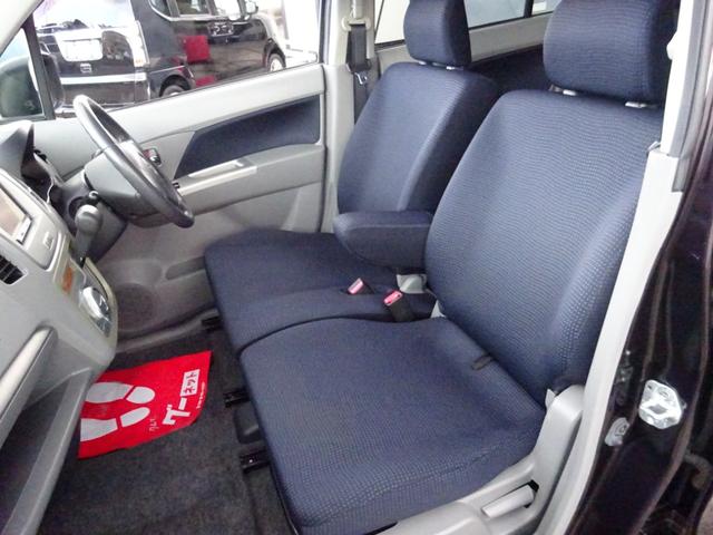 クリーニング済みの綺麗な内装