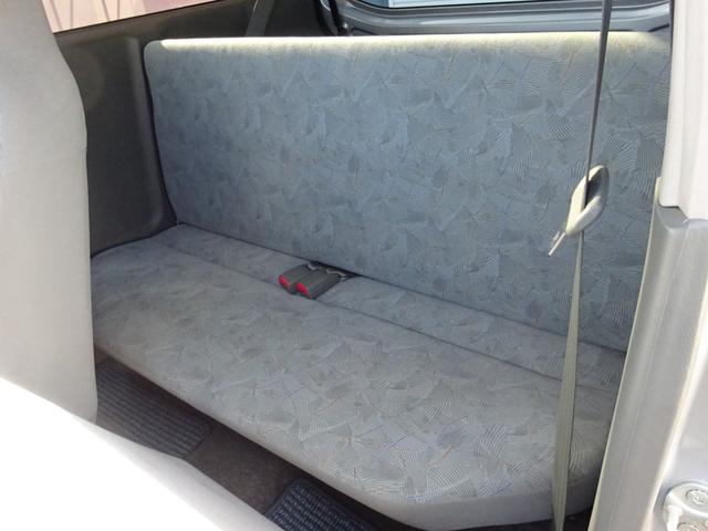 ミニカ ライラ 5速マニュアル ローダウン 柿本マフラー ピラーバー(24枚目)