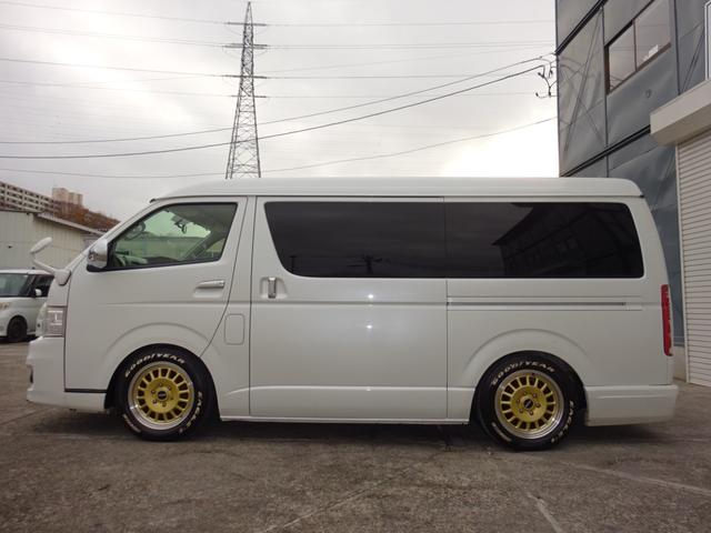 ハイエースワゴン GL ファインテックツアラー仕様 4席キャプテンシート(7枚目)