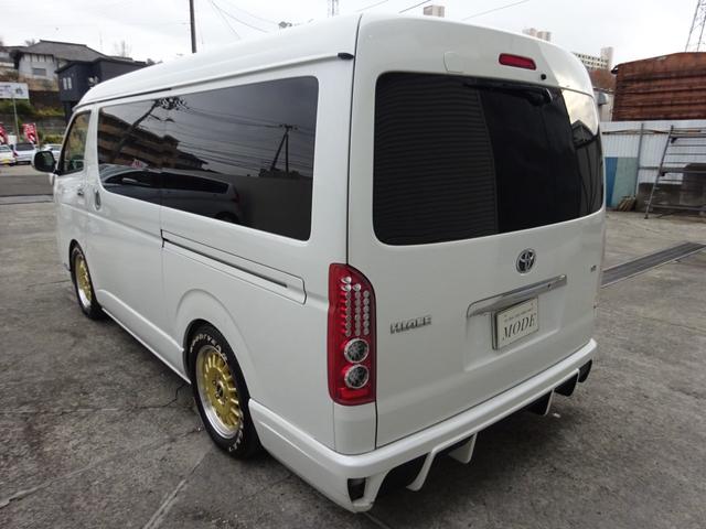 ハイエースワゴン GL ファインテックツアラー仕様 4席キャプテンシート(8枚目)