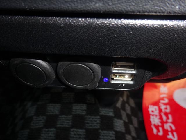 ハイエースワゴン GL ファインテックツアラー仕様 4席キャプテンシート(23枚目)