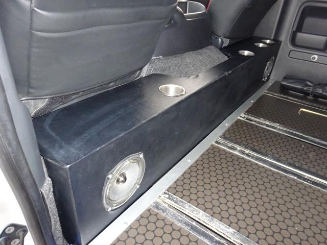 ハイエースワゴン GL ファインテックツアラー仕様 4席キャプテンシート(26枚目)