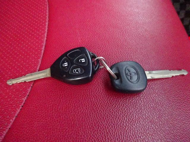 ハイエースワゴン GL ファインテックツアラー仕様 4席キャプテンシート(27枚目)