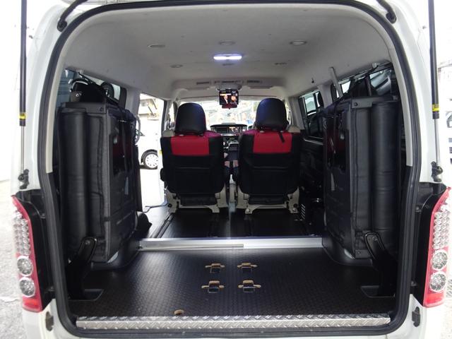 ハイエースワゴン GL ファインテックツアラー仕様 4席キャプテンシート(34枚目)