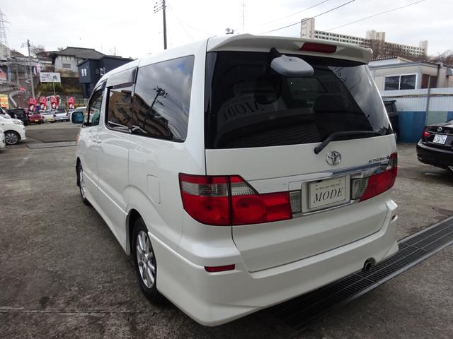 �o�b�N�h�A�N���[�W���[