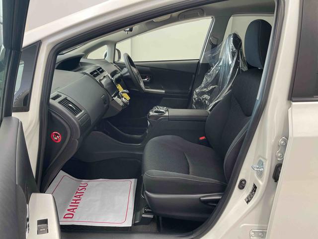 プリウスアルファ Ｓ（13枚目）