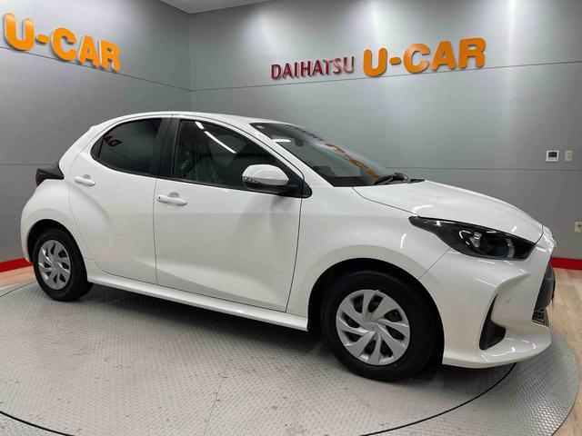 ヤリス Ｘ（4枚目）