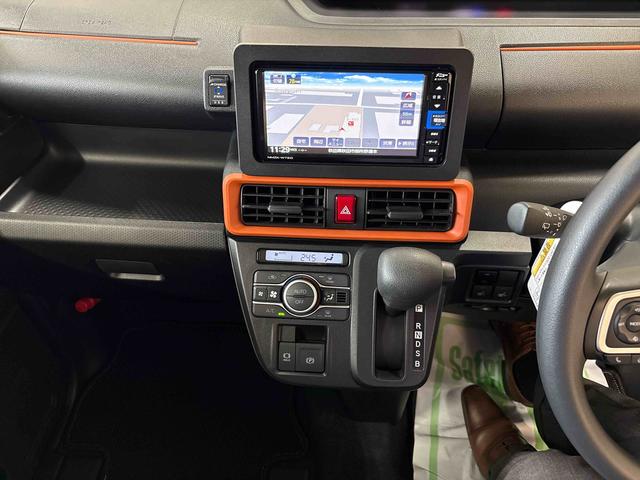 タント ファンクロス 純正ナビ LEDヘッドライト/フォグランプ オートエアコン/ライト/ハイビーム/電動ドアミラー ドライブレコーダー ETC コーナーセンサー 両側電動スライドドア 運転席・助手席シートヒーター(24枚目)