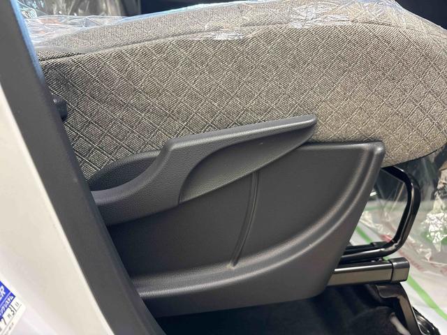 タント Ｘ　４ＷＤ　ＬＥＤヘッドライト　オートエアコン／ライト／ハイビーム／電動ドアミラー　コーナーセンサー　助手席電動スライドドア　電動パーキングブレーキ　チルトステアリング　運転席シートリフター（47枚目）