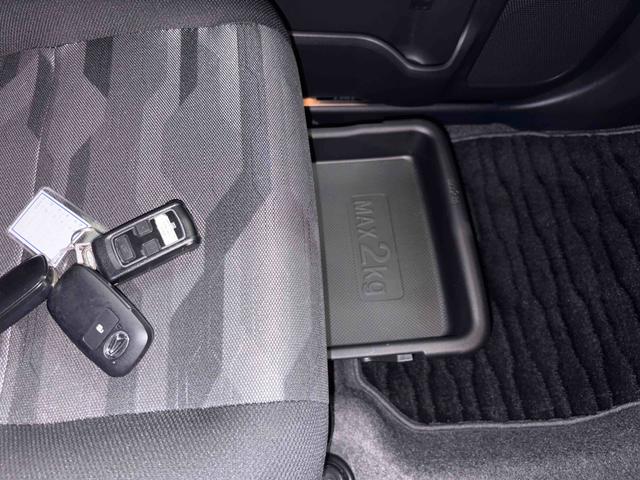 タフト Ｇ　４ＷＤ　純正ナビ　ＬＥＤヘッドライト／フォグランプ　オートライト／エアコン／ハイビーム／電動格納ドアミラー　電動パーキングブレーキ　ドライブレコーダー　ＴＶコントロールキット　コーナーセンサー（40枚目）