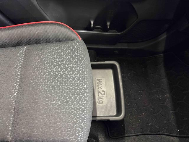 ����ȑ�^�V�[�g�A���_�[�g���C