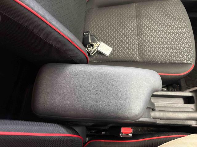 �t���A�[�Z���^�[�A�[�����X�g�i�{�b�N�X�t���j