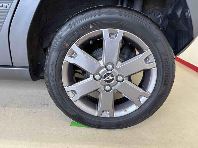 タフト Ｇターボ　クロムベンチャー　４ＷＤ　ディスプレイオーディオ　ＬＥＤヘッドライト／フォグランプ　オートエアコン／ライト／ハイビーム／電動ドアミラー　電動パーキングブレーキ　クルーズコントロール　運転席・助手席シートヒーター（20枚目）