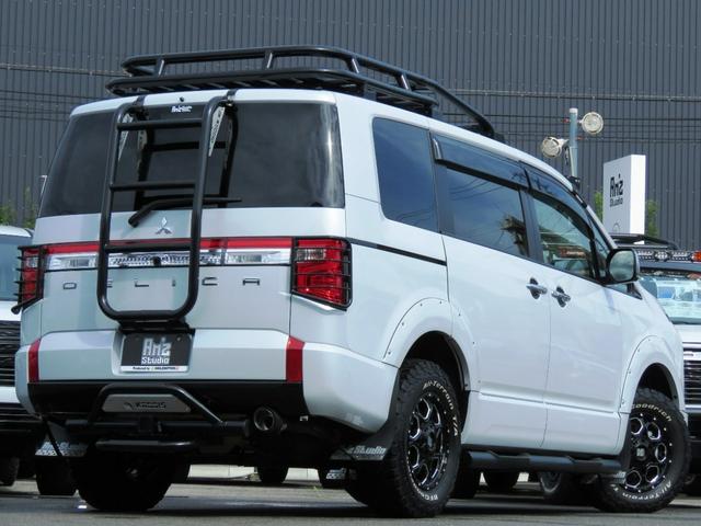 デリカＤ：５ Ｐ　アルパインビックＸ１１型ナビ＆１２．８型後席モニター◆ＥＴＣ２．０◆ＫＡＤＤＩＳルーフラック＆Ｒラダー＆トレイルヒッチ＆テールガード◆ＸＪ０６ホイール＆ＢＦＡＴタイヤ◆ＪＡＯＳオバフェン＆ＬＥＤグリル（11枚目）