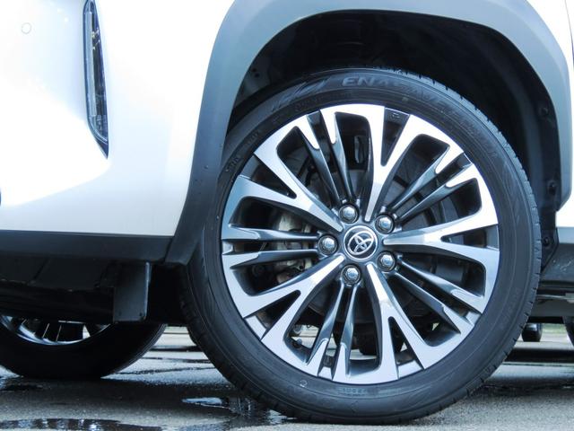 ヤリスクロス Ｚ　ブラインドスポットモニター横滑り防止装置／イモビライザー／ナビバックカメラ／レダクル／スマートキーＬＥＤヘッドライト／ＥＴＣ／前席シートヒーター／ステアリングヒーター／Ｂｌｕｅｔｏｏｈ／レーンアシスト（5枚目）