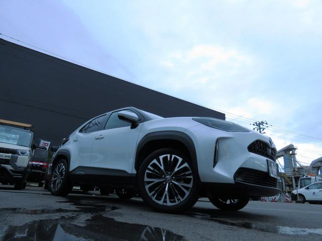 ヤリスクロス Ｚ　ブラインドスポットモニター横滑り防止装置／イモビライザー／ナビバックカメラ／レダクル／スマートキーＬＥＤヘッドライト／ＥＴＣ／前席シートヒーター／ステアリングヒーター／Ｂｌｕｅｔｏｏｈ／レーンアシスト（8枚目）