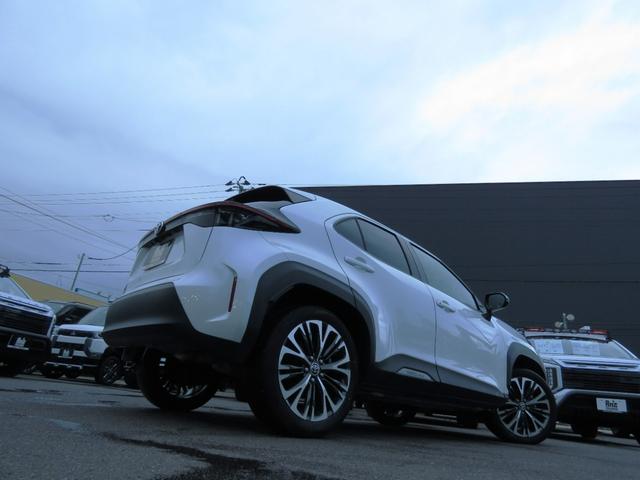 ヤリスクロス Ｚ　ブラインドスポットモニター横滑り防止装置／イモビライザー／ナビバックカメラ／レダクル／スマートキーＬＥＤヘッドライト／ＥＴＣ／前席シートヒーター／ステアリングヒーター／Ｂｌｕｅｔｏｏｈ／レーンアシスト（11枚目）