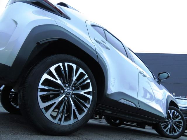 ヤリスクロス Ｚ　ブラインドスポットモニター横滑り防止装置／イモビライザー／ナビバックカメラ／レダクル／スマートキーＬＥＤヘッドライト／ＥＴＣ／前席シートヒーター／ステアリングヒーター／Ｂｌｕｅｔｏｏｈ／レーンアシスト（12枚目）