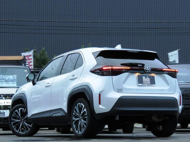 ヤリスクロス Ｚ　ブラインドスポットモニター横滑り防止装置／イモビライザー／ナビバックカメラ／レダクル／スマートキーＬＥＤヘッドライト／ＥＴＣ／前席シートヒーター／ステアリングヒーター／Ｂｌｕｅｔｏｏｈ／レーンアシスト（15枚目）