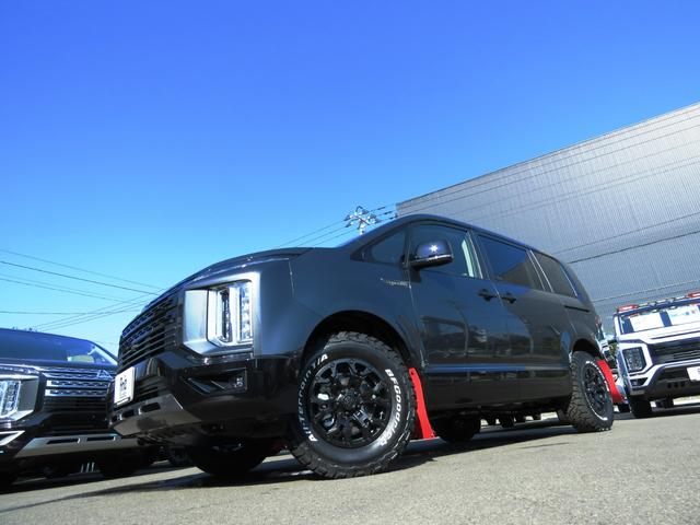 デリカD:5 シャモニー 4WDターボ/アルパイン11型ディプレイオーディオ&ETC2.0/マーテルギアゴーレム&BFATタイヤ/AMZ前後マットフラップ/前席シート&ステアリングヒーター/レダクル/両側Pスラドア8人乗り(3枚目)