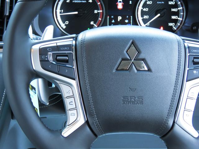 デリカD:5 シャモニー 4WDターボ/アルパイン11型ディプレイオーディオ&ETC2.0/マーテルギアゴーレム&BFATタイヤ/AMZ前後マットフラップ/前席シート&ステアリングヒーター/レダクル/両側Pスラドア8人乗り(41枚目)