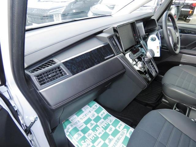 デリカＤ：５ シャモニー　４ＷＤターボ／アルパイン１１型ディプレイオーディオ＆ＥＴＣ２．０／Ａｉｒ／Ｇ　Ｒｏｃｋｓ＆ＢＦＡＴ／前席シート＆ステアリングヒーター／レダクル／両側Ｐスラドア８人乗り（45枚目）