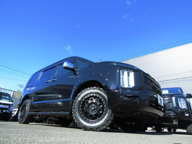 デリカD:5 P 4WDターボ/AmzStudio1.2UPリフトアップ/10.1型フルセグナビ全方位アラビューカメラ/ETC/新KM545トレック17インチアルミBFATタイヤ/レダクル&衝突軽減/前席シートヒーター(9枚目)