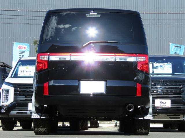 デリカD:5 P 4WDターボ/AmzStudio1.2UPリフトアップ/10.1型フルセグナビ全方位アラビューカメラ/ETC/新KM545トレック17インチアルミBFATタイヤ/レダクル&衝突軽減/前席シートヒーター(19枚目)